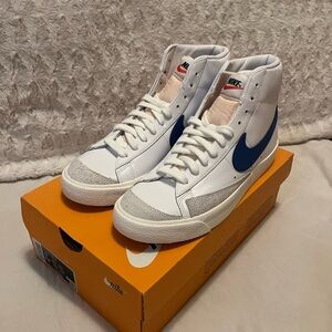 NWT Nike Blazers